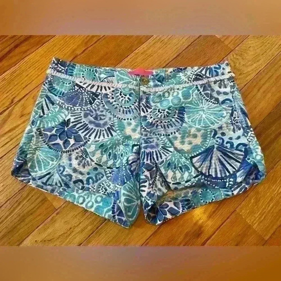 Lilly Pulitzer Pants - Lilly Pulitzer Adie Shorts Half Shell Turquoise/Blue 100% Cotton Women’s Size 6